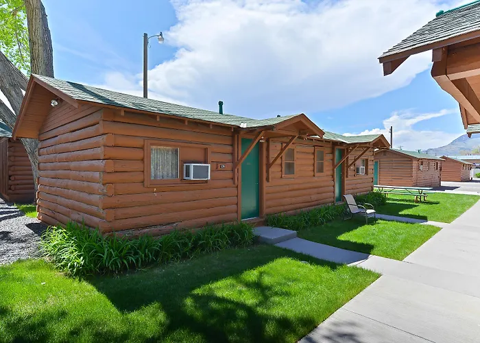 Buffalo Bill Village 3*